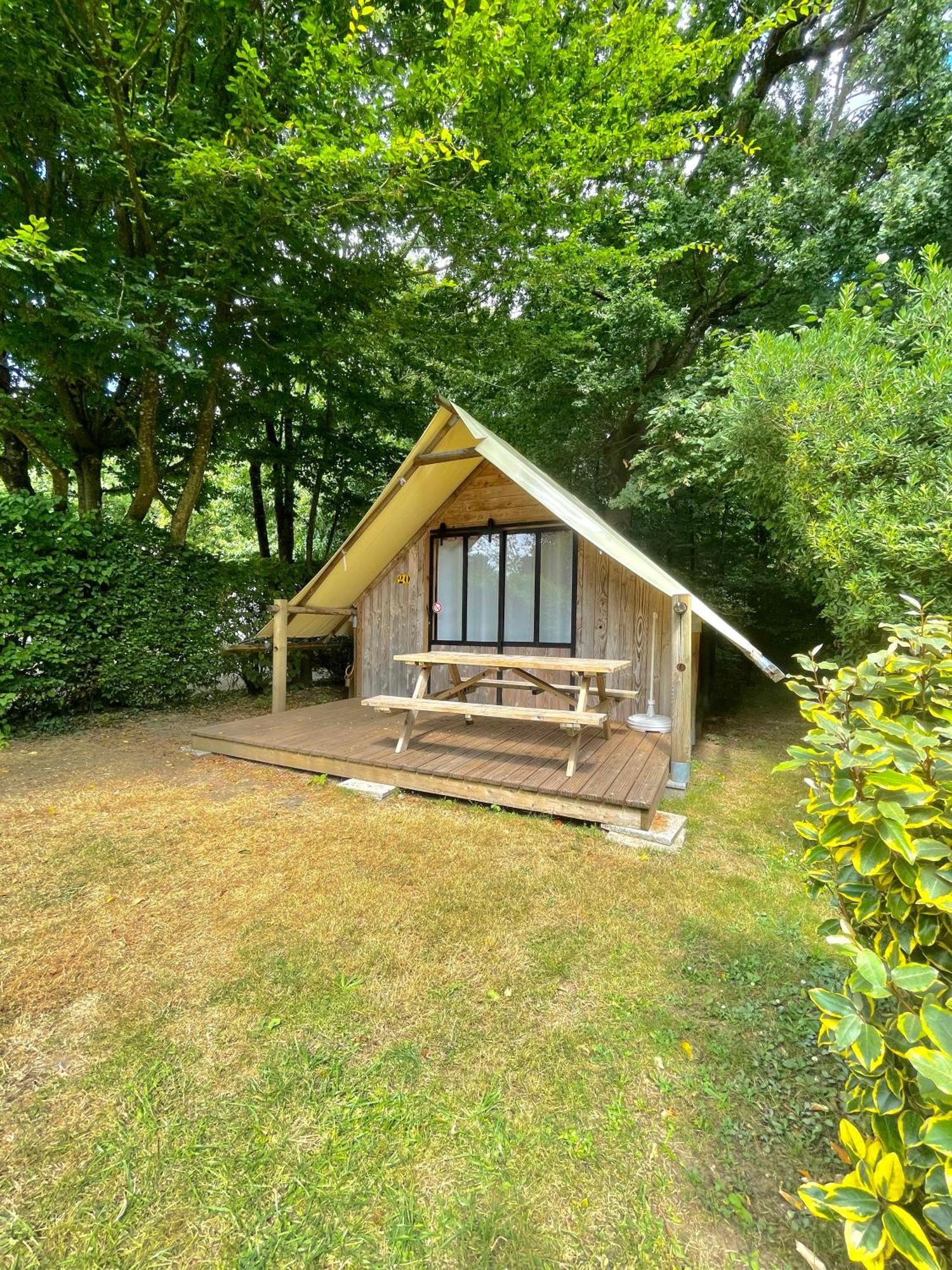 Camping Le Rouge Gorge **** 10' Puy Du Fou Saint-Laurent-sur-Sèvre Kültér fotó